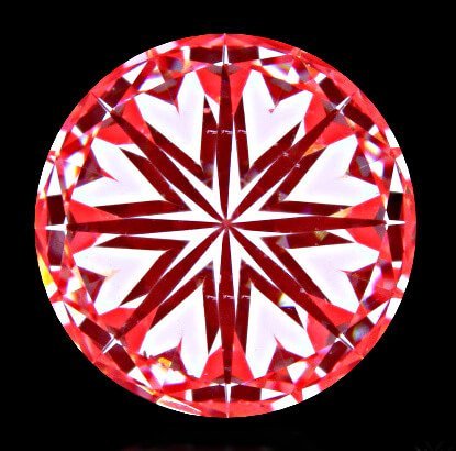 Mangelhafte Herzen mit AGS ideal-Schliff, der jedoch für den Namen Hearts and Arrows nicht ausreicht Schon zu erkennen an den mangelhaft ausgerichteten Pfeilen ist der Diamant mit der Bezeichnung "Hearts and Arrows" ausgewiesen. Für diese Qualitätsbezeichnung ist die Schliff-Bewertung immer noch als mit GIA mit "Excellent-Cut" lange nicht ausreichend.
