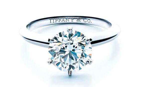 Tiffany Setting mit o,73 ct Diamant Farbe F