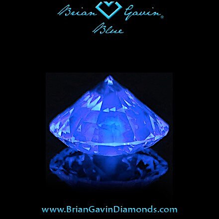 Fluoreszenz ist Medium für Diamant 1,123 Karat H VS1